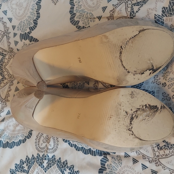 Guess platform heels, size 7 - Picture 4 of 9